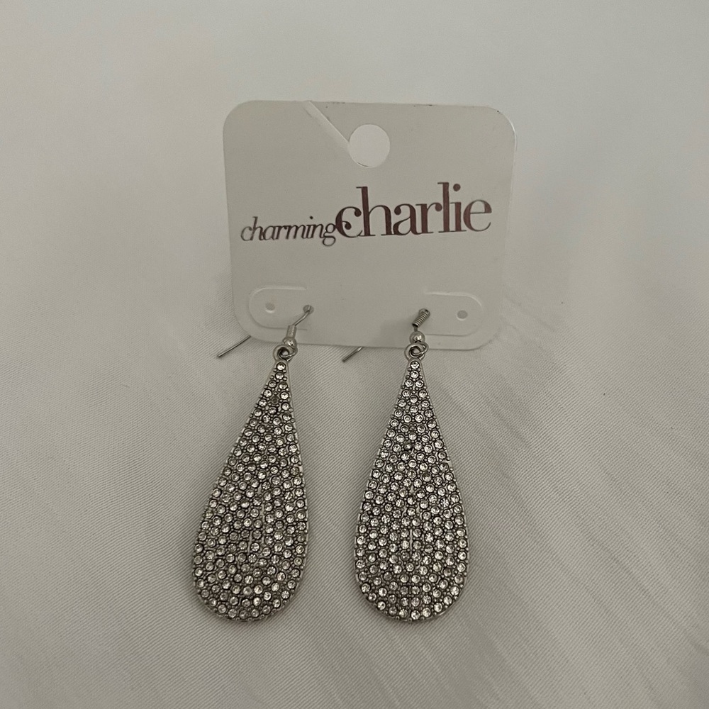 Silver Teardrop Earrings NWT